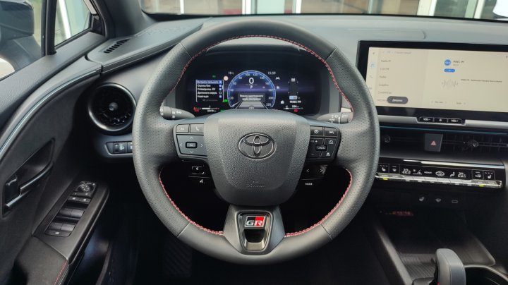 Toyota C-HR GR SPORT 2024