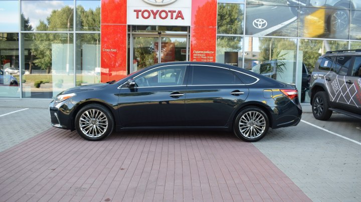 Інші Toyota Avalon Executive 2018