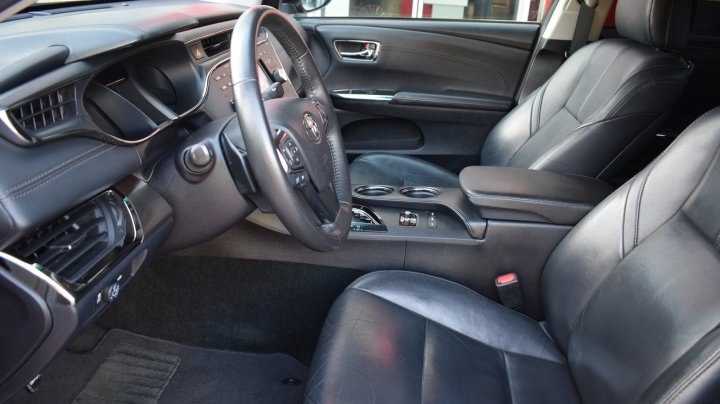 Інші Toyota Avalon Executive 2018