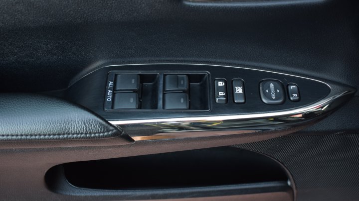 Інші Toyota Avalon Executive 2018