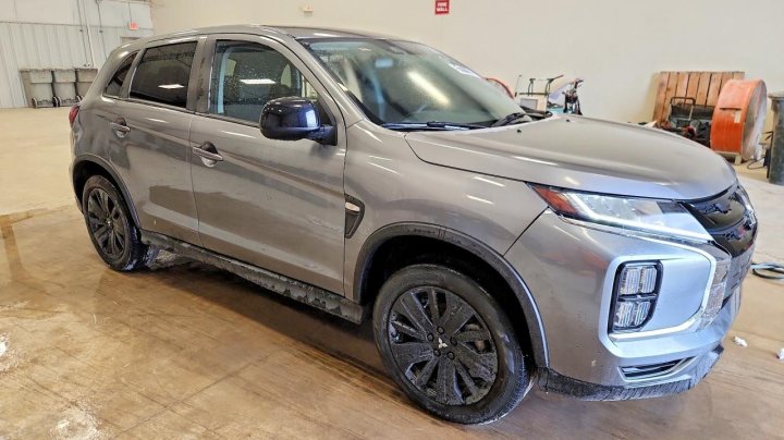 Mitsubishi Outlander Sport S 2024