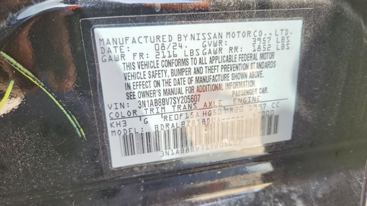 Nissan Sentra S 2025
