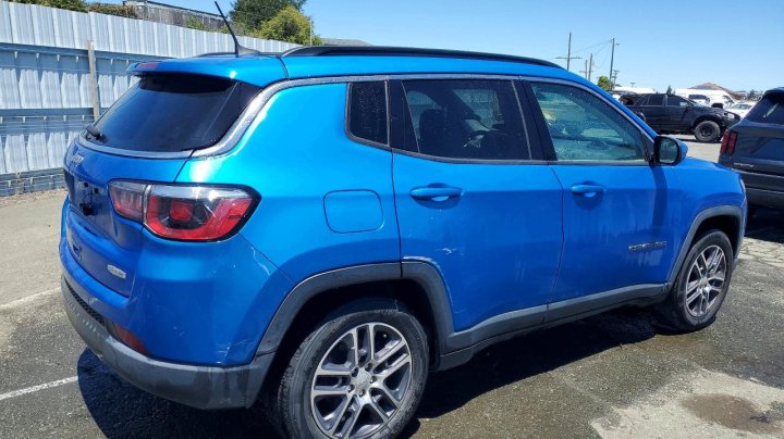 JEEP COMPASS Latitude 2019