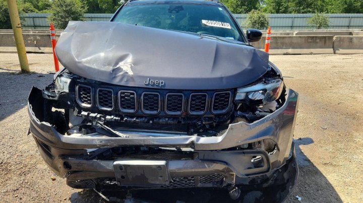 JEEP COMPASS Latitude 2024