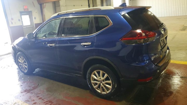 Nissan ROGUE Sv 2020