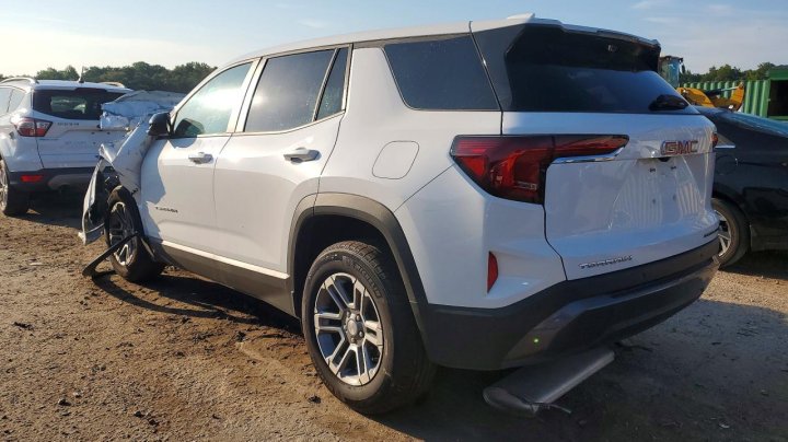 GMC TERRAIN Elevation 2026