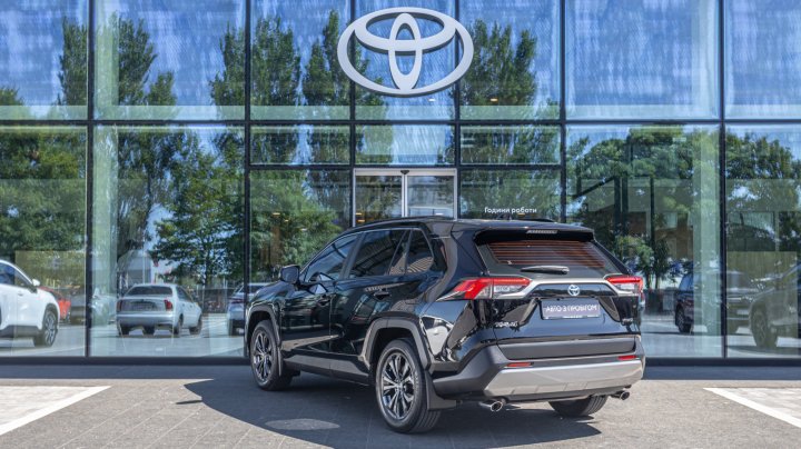Toyota RAV4 Lounge 2022