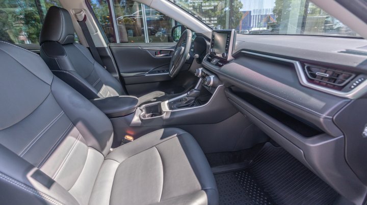 Toyota RAV4 Lounge 2022