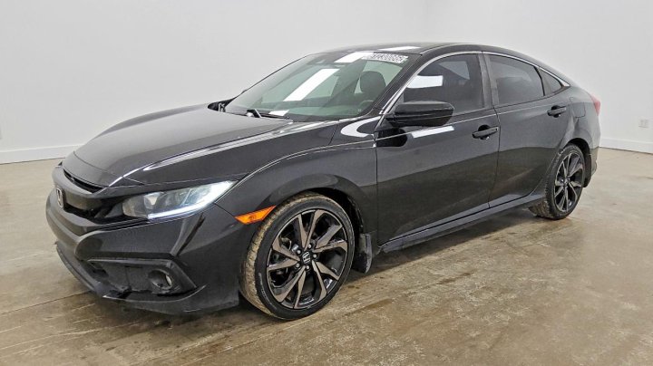 Honda Civic Sport 2021