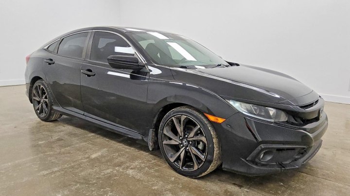 Honda Civic Sport 2021