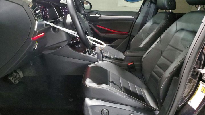 Volkswagen JETTA Comfortline 2022