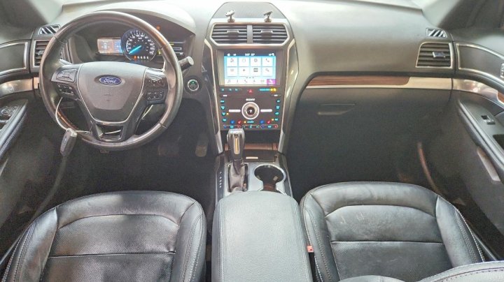 Ford Explorer Limited 2019