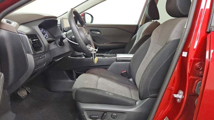 Nissan ROGUE Sv 2023