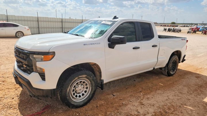 Chevrolet Silverado K1500 2023