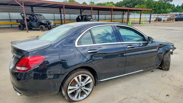 Mercedes-Benz C 300 2017
