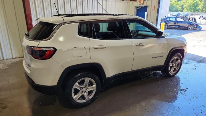 JEEP COMPASS Latitude 2023