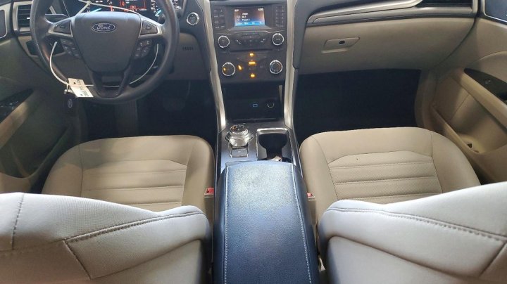 Ford FUSION Se 2018