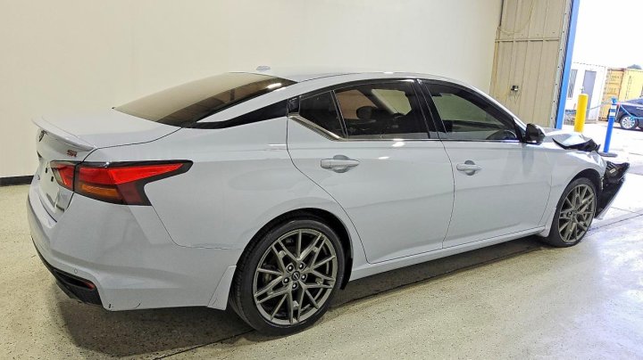 Nissan Altima 2.0 Sr 2023
