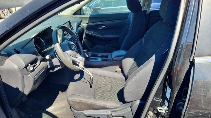 Nissan Sentra S 2021