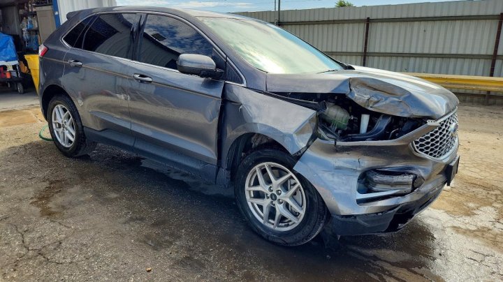 Ford EDGE Sel 2023