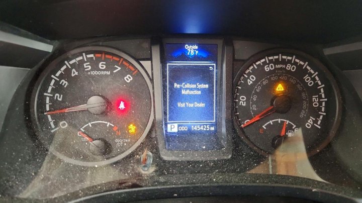 Toyota TACOMA Sr 2021