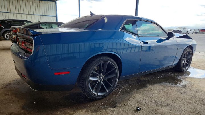 Dodge Challenger R/T 2022
