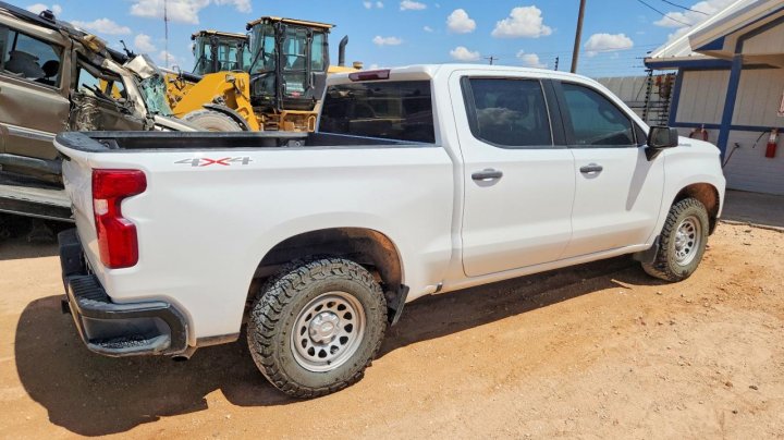 Chevrolet Silverado K1500 2023