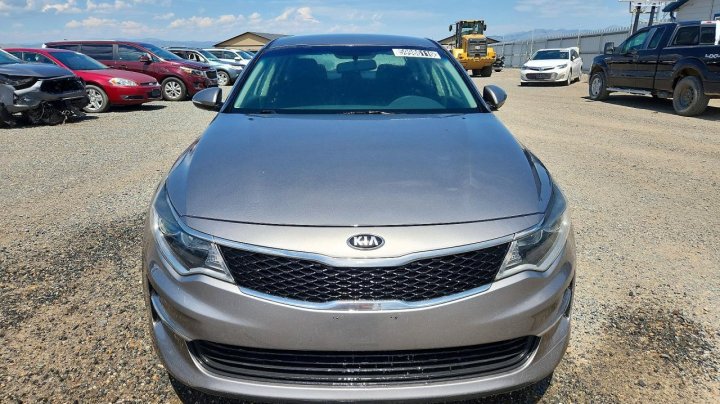 KIA Optima Lx 2016