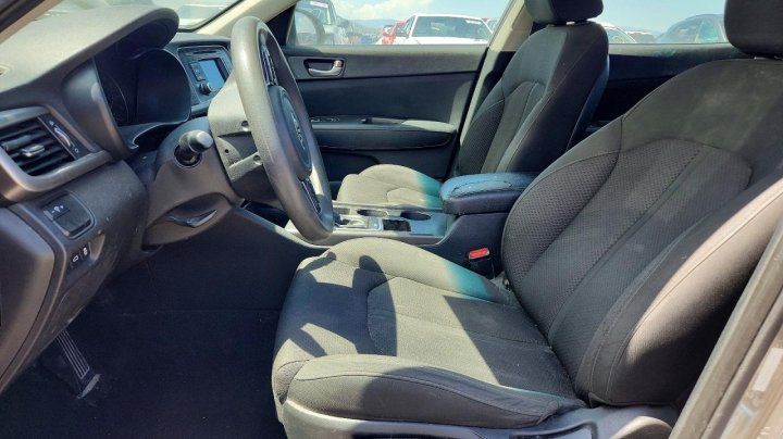 KIA Optima Lx 2016