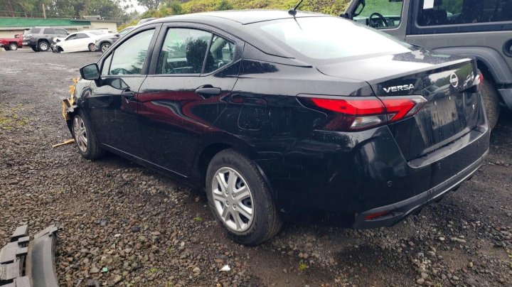 Nissan Versa S 2024