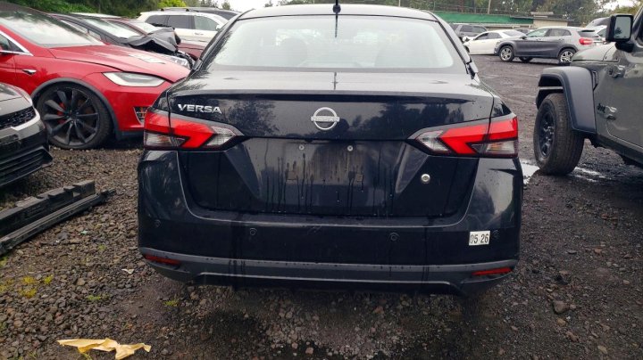 Nissan Versa S 2024