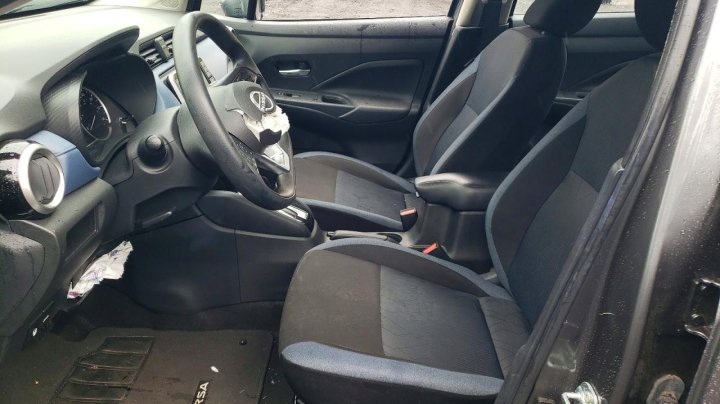 Nissan Versa S 2024