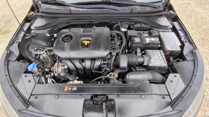 Hyundai Elantra Se 2020