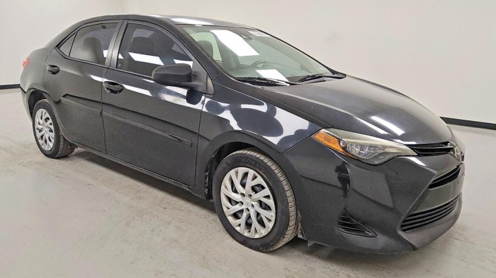 Toyota Corolla Le 2017