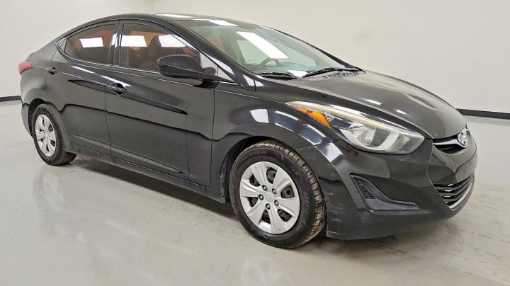 Hyundai Elantra Se 2016