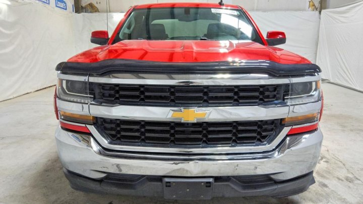 Chevrolet Silverado C1500 Lt 2018