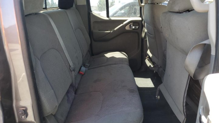 Nissan Frontier S 2019