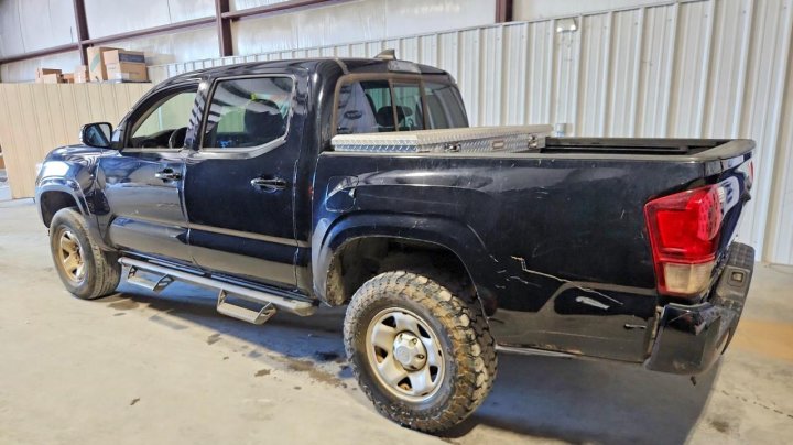 Toyota TACOMA Sr 2018