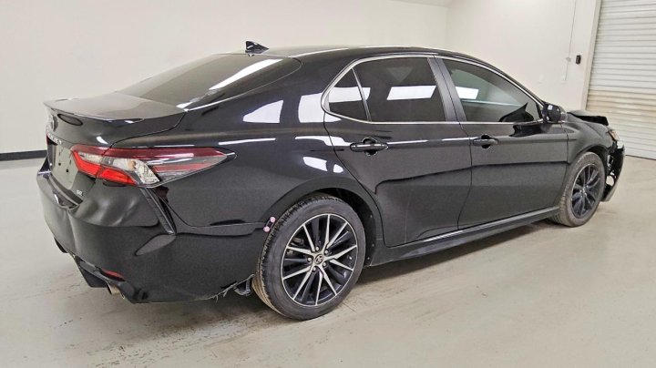 Toyota Camry Se 2023
