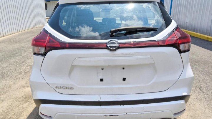 Nissan Kicks S 2023