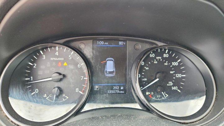 Nissan ROGUE Sv 2018