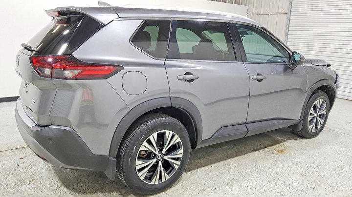 Nissan ROGUE Sv 2021
