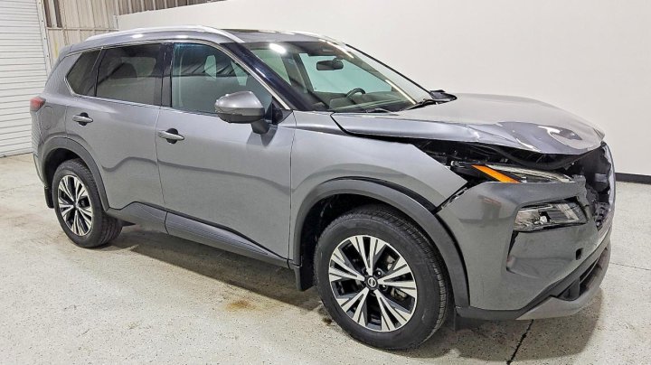 Nissan ROGUE Sv 2021
