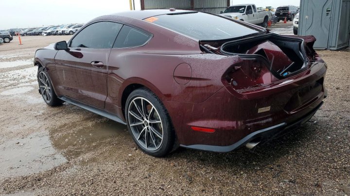 Ford MUSTANG Mustang 2018