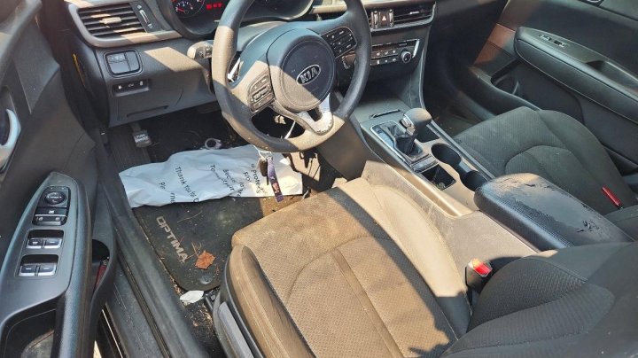 KIA Optima Lx 2016
