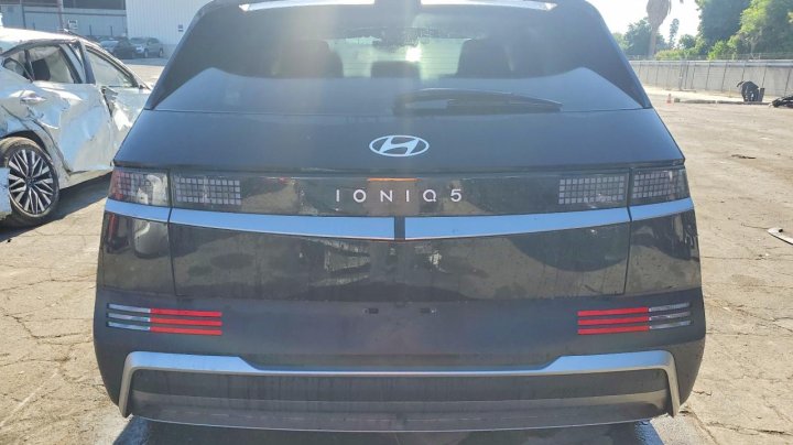Hyundai Ioniq 5 Se 2025