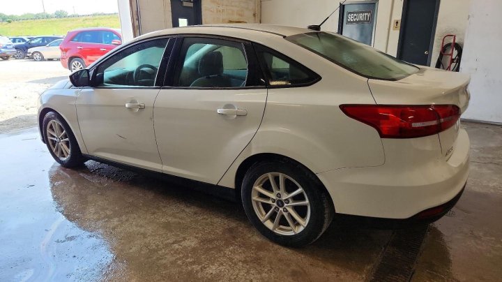 Ford Focus Se 2015
