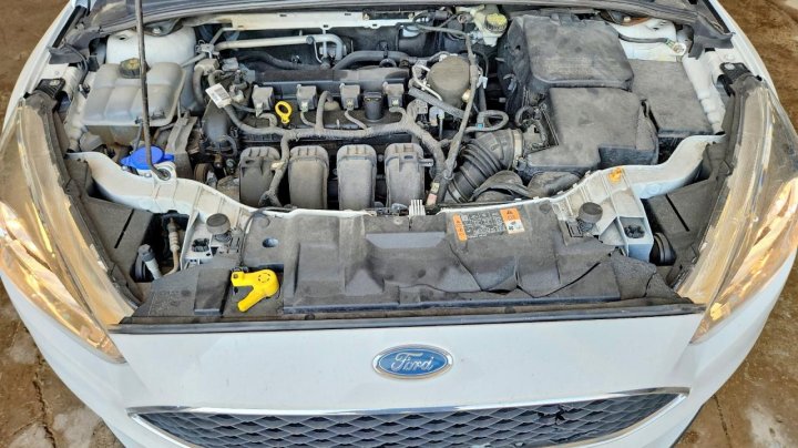 Ford Focus Se 2015
