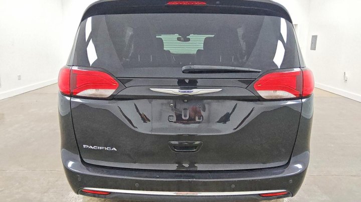 CHRYSLER Pacifica Touring L 2019