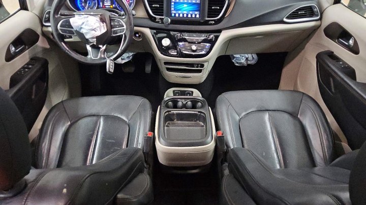 CHRYSLER Pacifica Touring L 2019